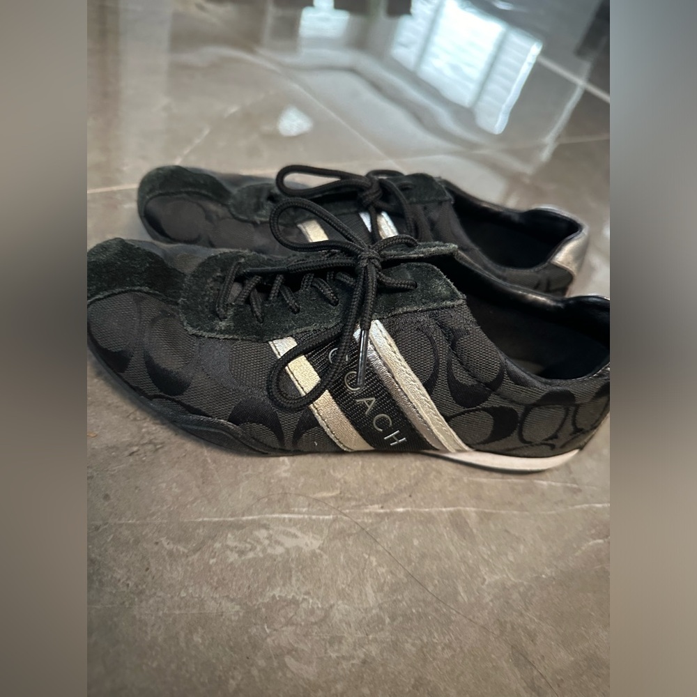 COACH: Authentic Vintage Coach black sneakers